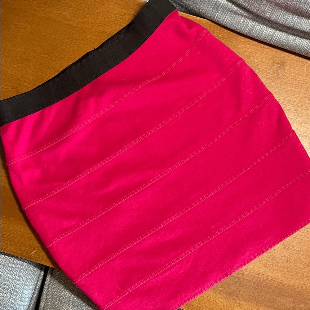 BCBG MaxAzria bandage Mini Skirt Hot Pink Black elastic waistband stretch Y2K